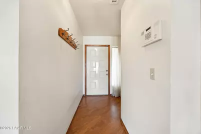 3600 N Mountain View Drive, Prescott Valley, AZ 86314 - Photo 13