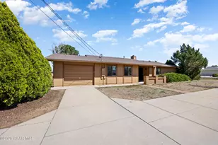 3600 N Mountain View Dr, Prescott Valley, AZ 86314 - Photo 25