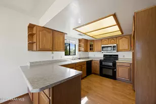 3600 N Mountain View Dr, Prescott Valley, AZ 86314 - Photo 3