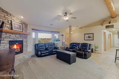 213 N Sycamore Vista Drive, Chino Valley, AZ 86323 - Photo 3