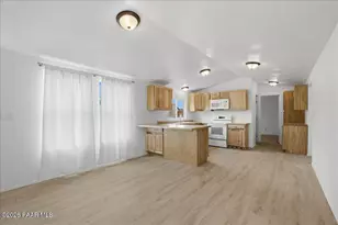 25415 N Cedar Dr, Paulden, AZ 86334 - Photo 7