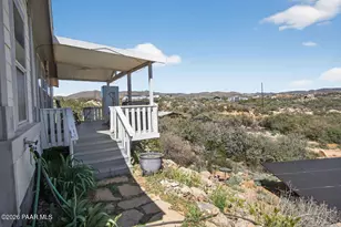 500 N Old Coach Trail, Dewey-Humboldt, AZ 86327 - Photo 13