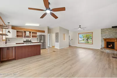 6040 N Rim Drive, Prescott Valley, AZ 86314 - Photo 9