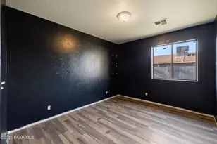 24470 N Yosemite St, Paulden, AZ 86334 - Photo 11