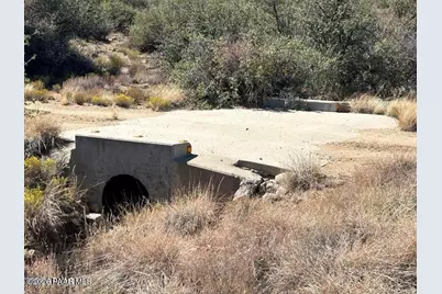 17424 S Juniper Drive, Kirkland, AZ 86332 - Photo 3