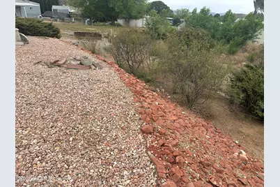 10075 E Dapple Grey Trail, Dewey-Humboldt, AZ 86327 - Photo 23