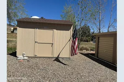 10075 E Dapple Grey Trail, Dewey-Humboldt, AZ 86327 - Photo 27