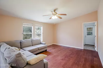 11800 E Henderson Road, Dewey-Humboldt, AZ 86327 - Photo 13