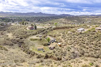 11800 E Henderson Road, Dewey-Humboldt, AZ 86327 - Photo 47