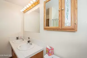 18059 S Country Clb Dr, Peeples Valley, AZ 86332 - Photo 27