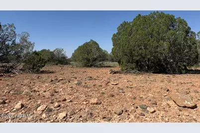 W26 Prairie Dog Road, Ash Fork, AZ 86320 - Photo 5