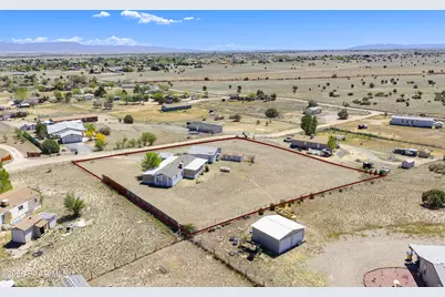 2110 N Navajo Place, Chino Valley, AZ 86323 - Photo 19