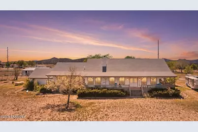 1685 W Summer Trail, Paulden, AZ 86334 - Photo 1