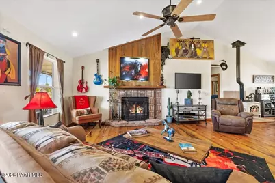 1685 W Summer Trail, Paulden, AZ 86334 - Photo 7