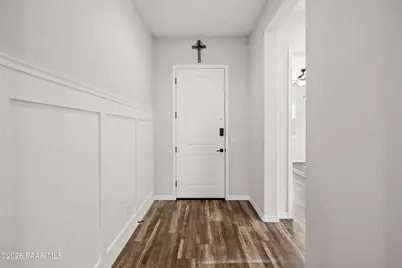 8650 N Wandering Creek Road, Prescott Valley, AZ 86315 - Photo 5