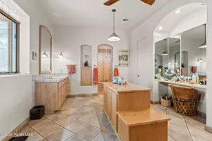 18210 W Moonlight Mesa Rd, Wickenburg, AZ 85390 - Photo 25