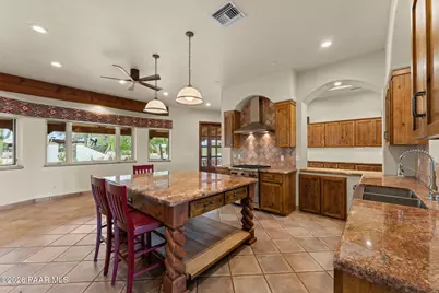 18210 W Moonlight Mesa Road, Wickenburg, AZ 85390 - Photo 15