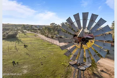 18210 W Moonlight Mesa Road, Wickenburg, AZ 85390 - Photo 3