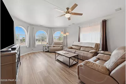 8869 E Volcano Drive, Prescott Valley, AZ 86314 - Photo 9