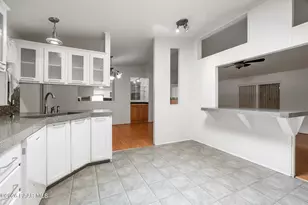 12085 E Peppertree Way, Dewey-Humboldt, AZ 86327 - Photo 9