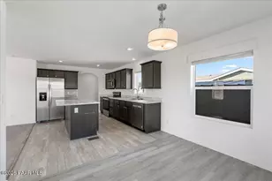 24380 N Marblehead Ave, Paulden, AZ 86334 - Photo 7