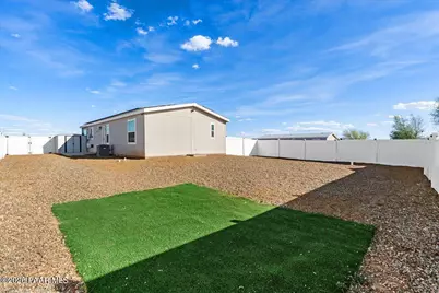 24380 N Marblehead Avenue, Paulden, AZ 86334 - Photo 17