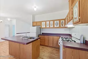 13861 S Spring Ln, Mayer, AZ 86333 - Photo 21