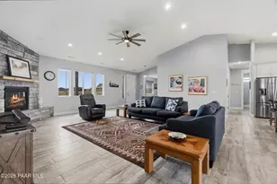 10337 N High Plains Trail, Prescott Valley, AZ 86315 - Photo 3