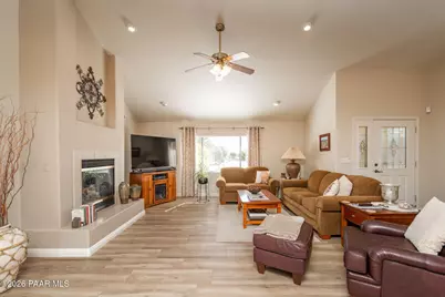 1240 N Buena Vista W, Dewey-Humboldt, AZ 86327 - Photo 7