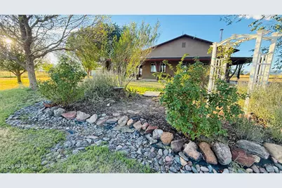 3900 W Runway Road, Paulden, AZ 86334 - Photo 51