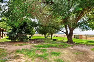 3900 W Runway Rd, Paulden, AZ 86334 - Photo 11