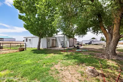 3900 W Runway Road, Paulden, AZ 86334 - Photo 9