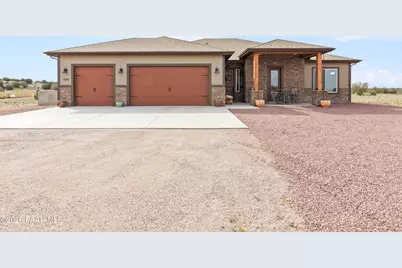 1399 E Western Way, Paulden, AZ 86334 - Photo 1