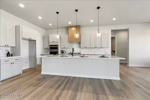 6988 E Trotter Trail, Prescott Valley, AZ 86315 - Photo 11