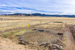 7455 N Coyote Springs Rd, Prescott Valley, AZ 86315 - Photo 21