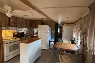 19081 Palm Ln Dr, Black Canyon City, AZ 85324 - Photo 5