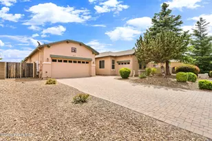 8217 N Mistral Circle, Prescott Valley, AZ 86315 - Photo 9