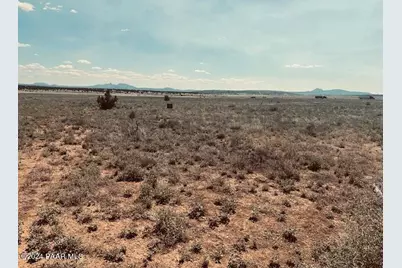 28551 W Hondo Road, Seligman, AZ 86337 - Photo 5
