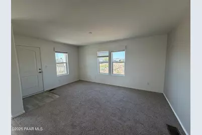 370 W Venice Way, Paulden, AZ 86334 - Photo 3