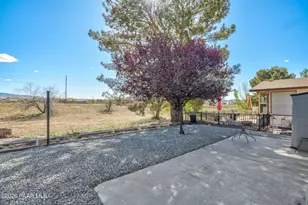 623 N Blue Spruce Dr, Dewey-Humboldt, AZ 86327 - Photo 7