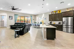 24847 N 175th Dr, Surprise, AZ 85387 - Photo 5