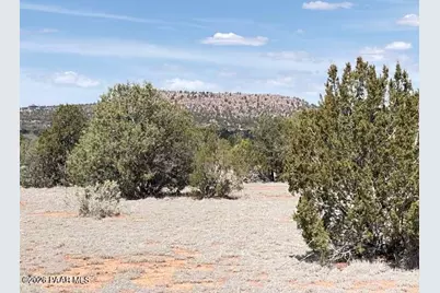 00 W Flor Lane, Seligman, AZ 86337 - Photo 5