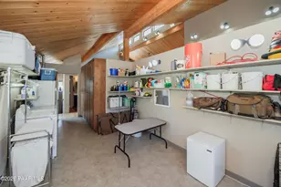 18250 Backwoods Trail, Peeples Valley, AZ 86332 - Photo 29