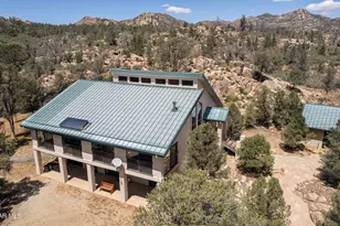 18250 Backwoods Trail, Peeples Valley, AZ 86332 - Photo 5