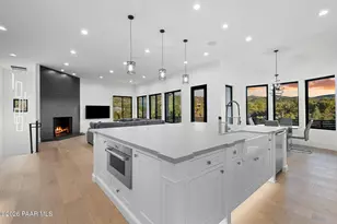 300 N Lynx Creek Rd, Prescott, AZ 86303 - Photo 11