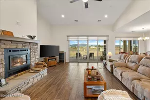 10407 N Rod Iron Rd, Prescott Valley, AZ 86315 - Photo 7