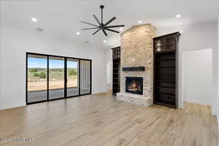 1170 E Cougar Rdg Rd, Paulden, AZ 86334 - Photo 21