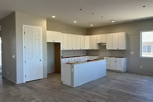 119 S Brenna Dr, Chino Valley, AZ 86323 - Photo 3