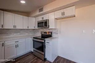 10231 Pine St, Mayer, AZ 86333 - Photo 9