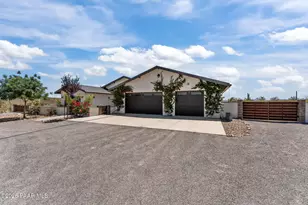 3860 Pura Vida Trl, Wickenburg, AZ 85390 - Photo 63